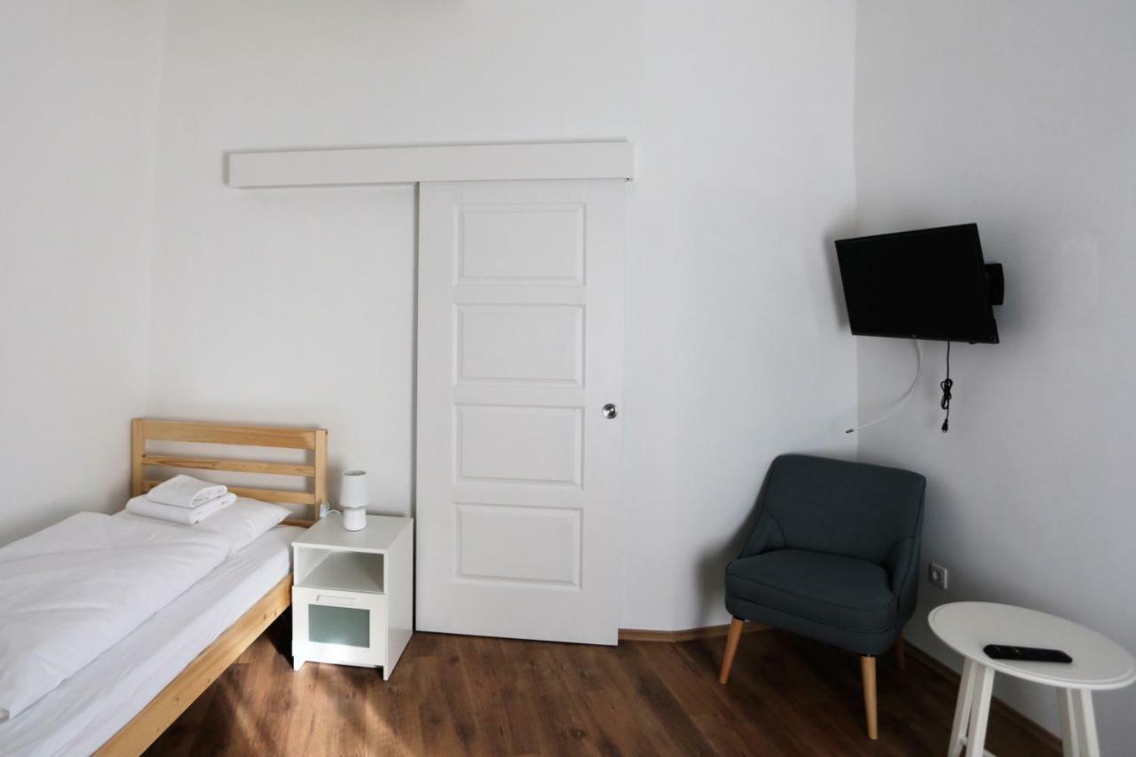 Jokai 19 Vendeghaz Apartment Veszprem Bagian luar foto