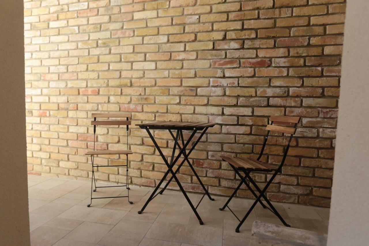 Jokai 19 Vendeghaz Apartment Veszprem Bagian luar foto