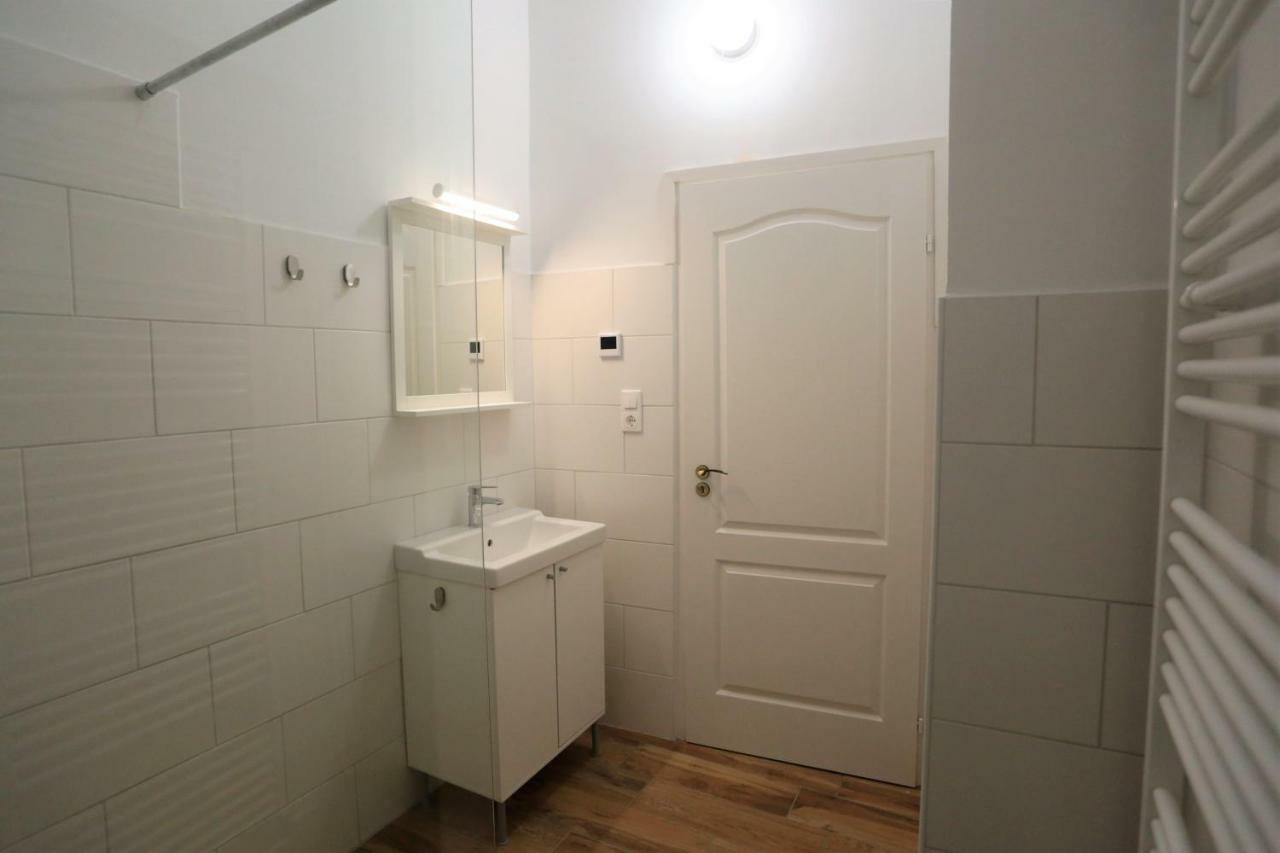 Jokai 19 Vendeghaz Apartment Veszprem Bagian luar foto